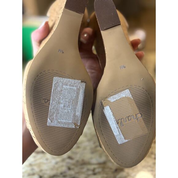 Charles by Charles David Lois Platform Wedge Sandal Beige Size 9 - Picture 7 of 7